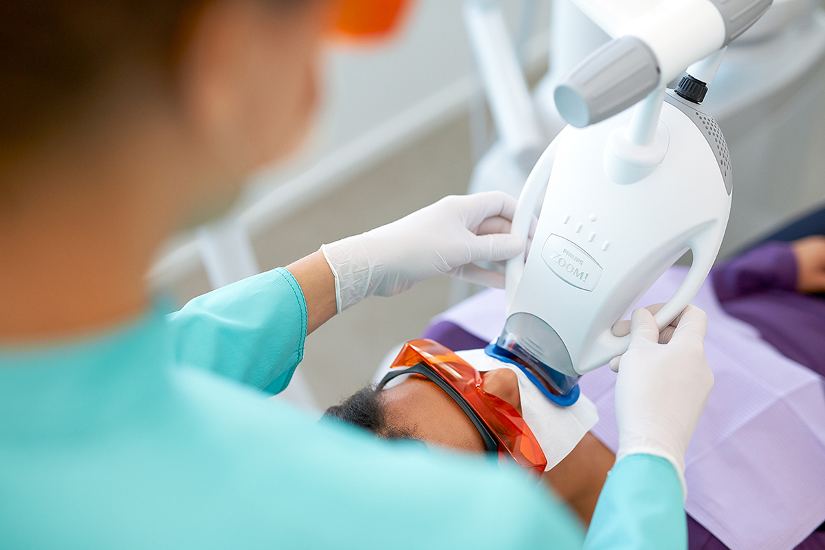 ¿En qué consiste el nuevo BLANQUEAMIENTO DENTAL PHILIPS?